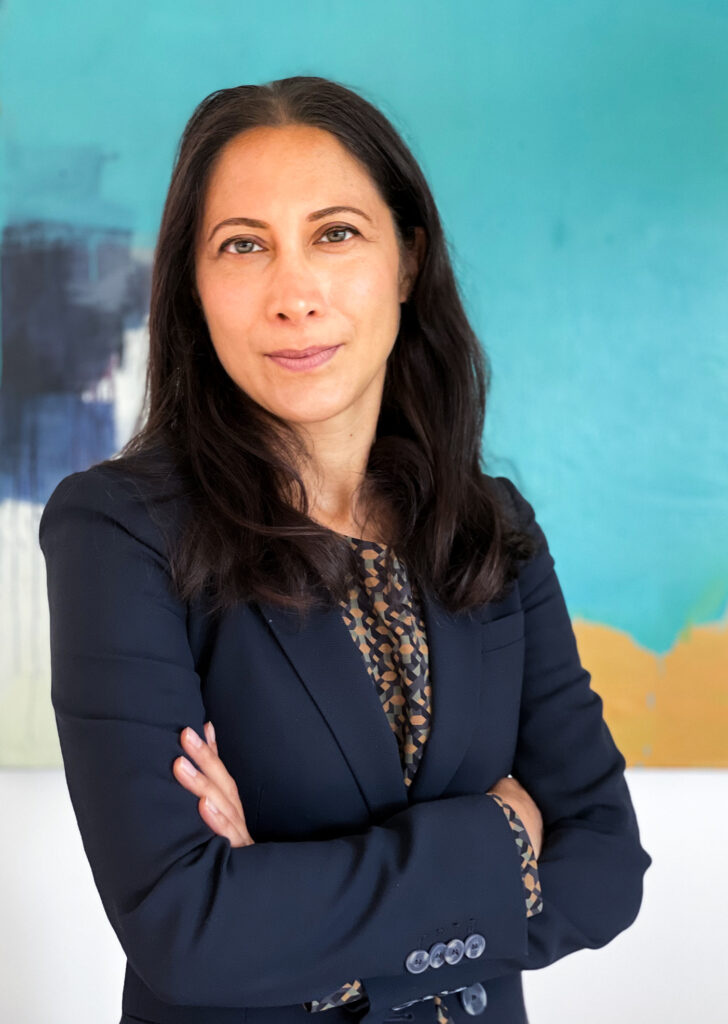 Dr. Miena Meshkat-Denkstein